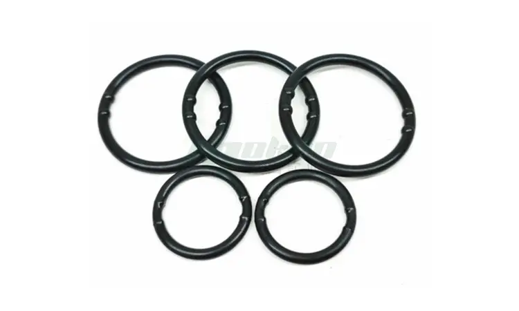 Rubber O-ring with indentations  (3)